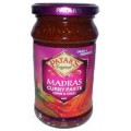 Pataks Madras curry paste hot  -